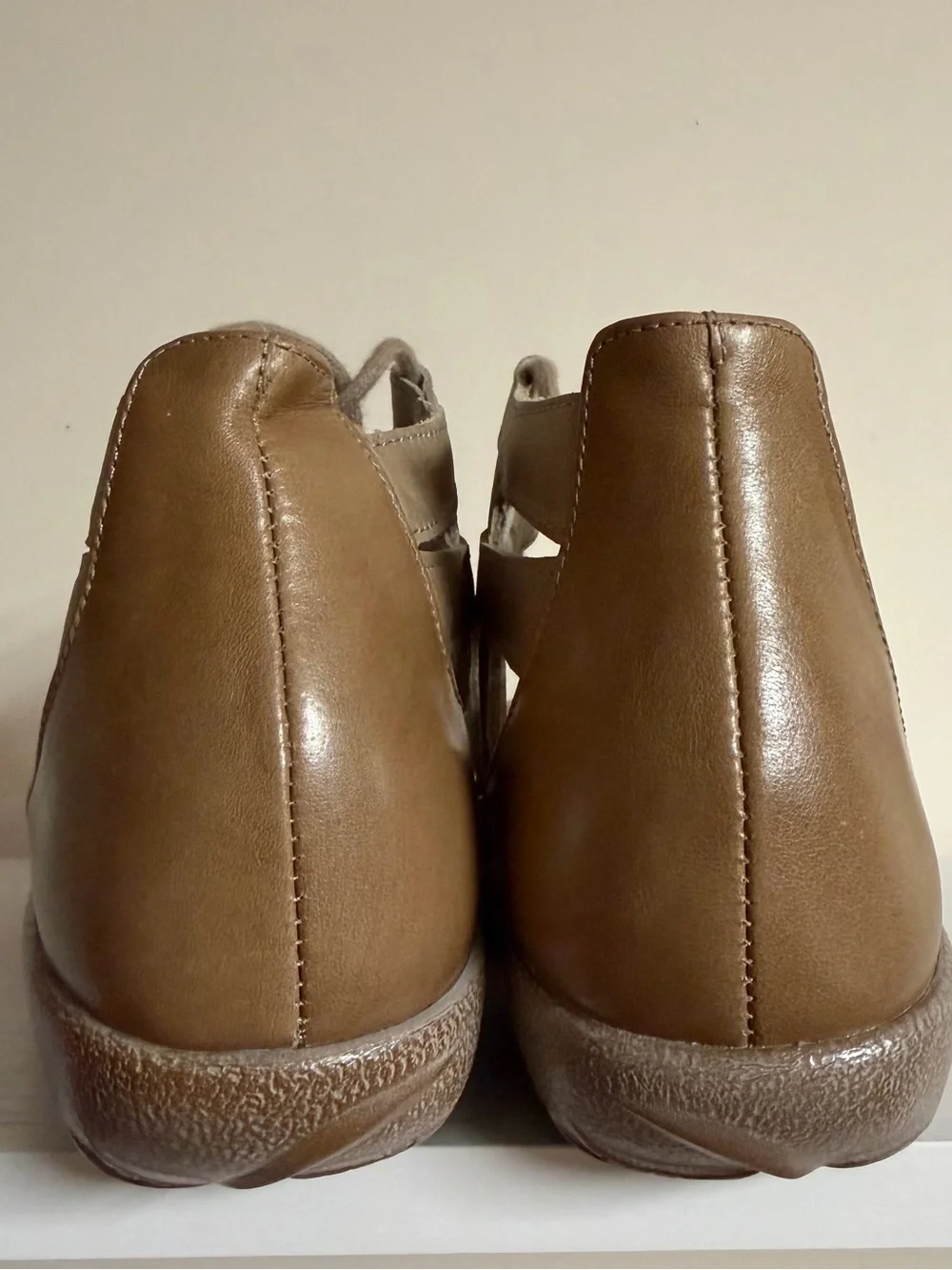NAOT Footwear's Women's Lace-up Kata Shoe in Beige Lizard Size 6